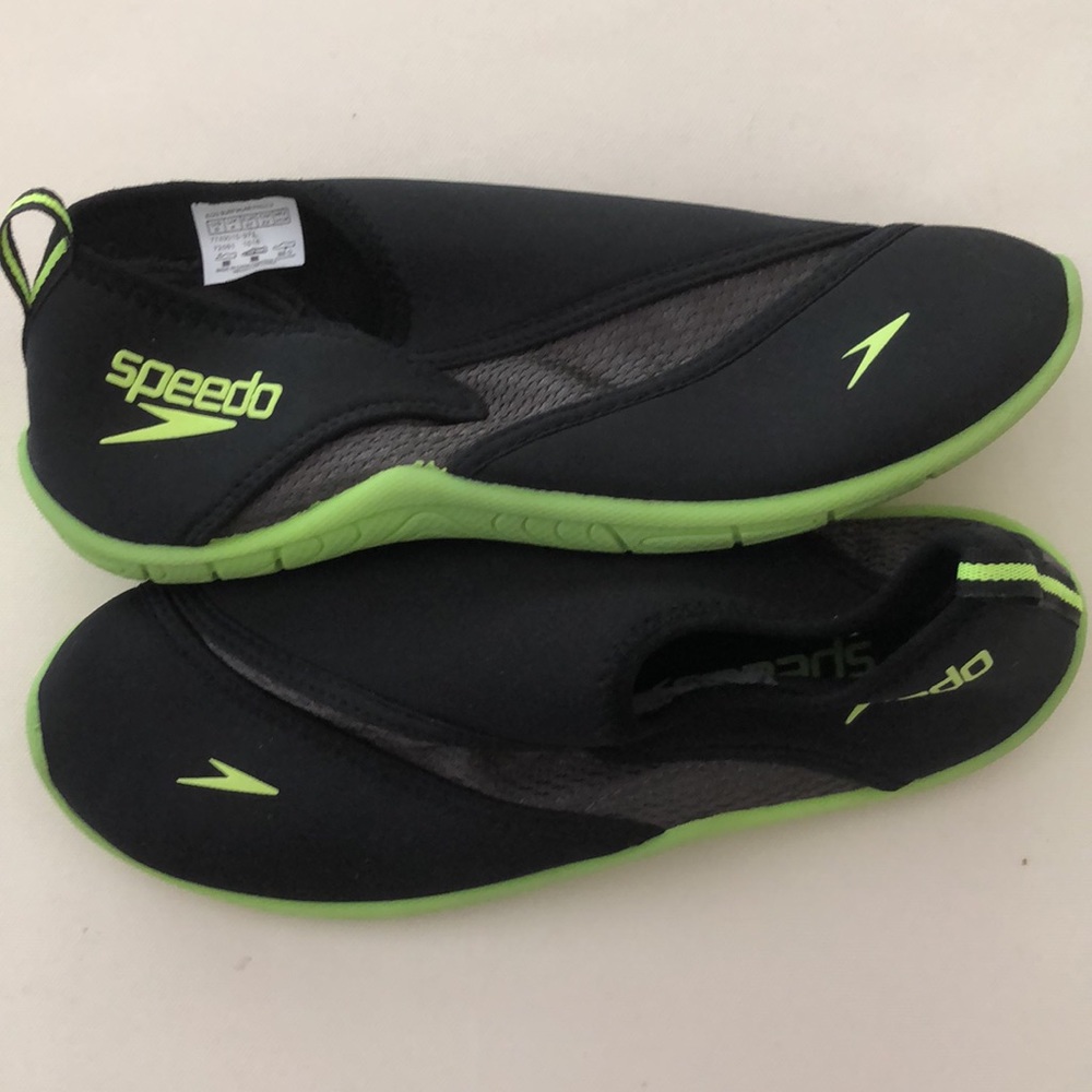 Boys Speedo Water Shoes SZ 7